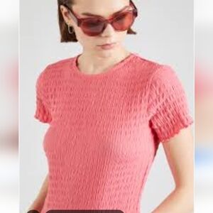 House of Harlow 1960 Revolve Pink Crinkle Crop Top - size Small NWT